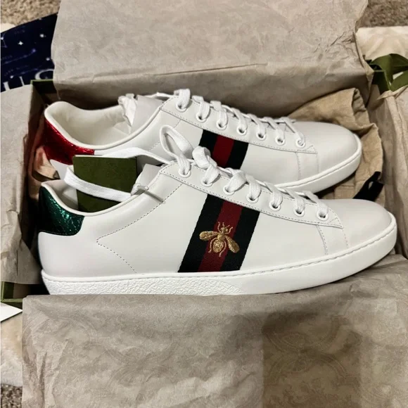 Gucci BEE Athletic Shoes - Picture 1 of 14